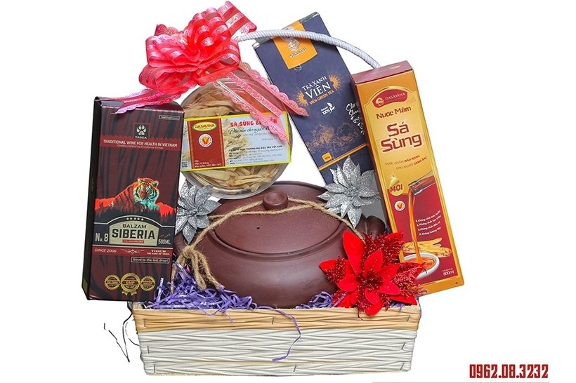 Tham khảo quà tết cao cấp cho doanh nghiệp - độc đáo tại Quà Tết Việt